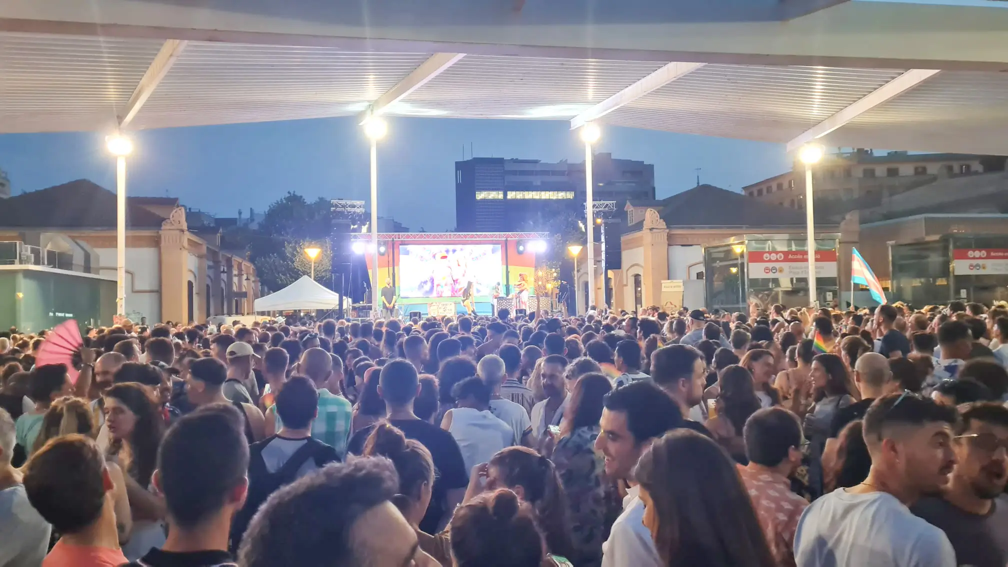 orgullo palma plaza españa