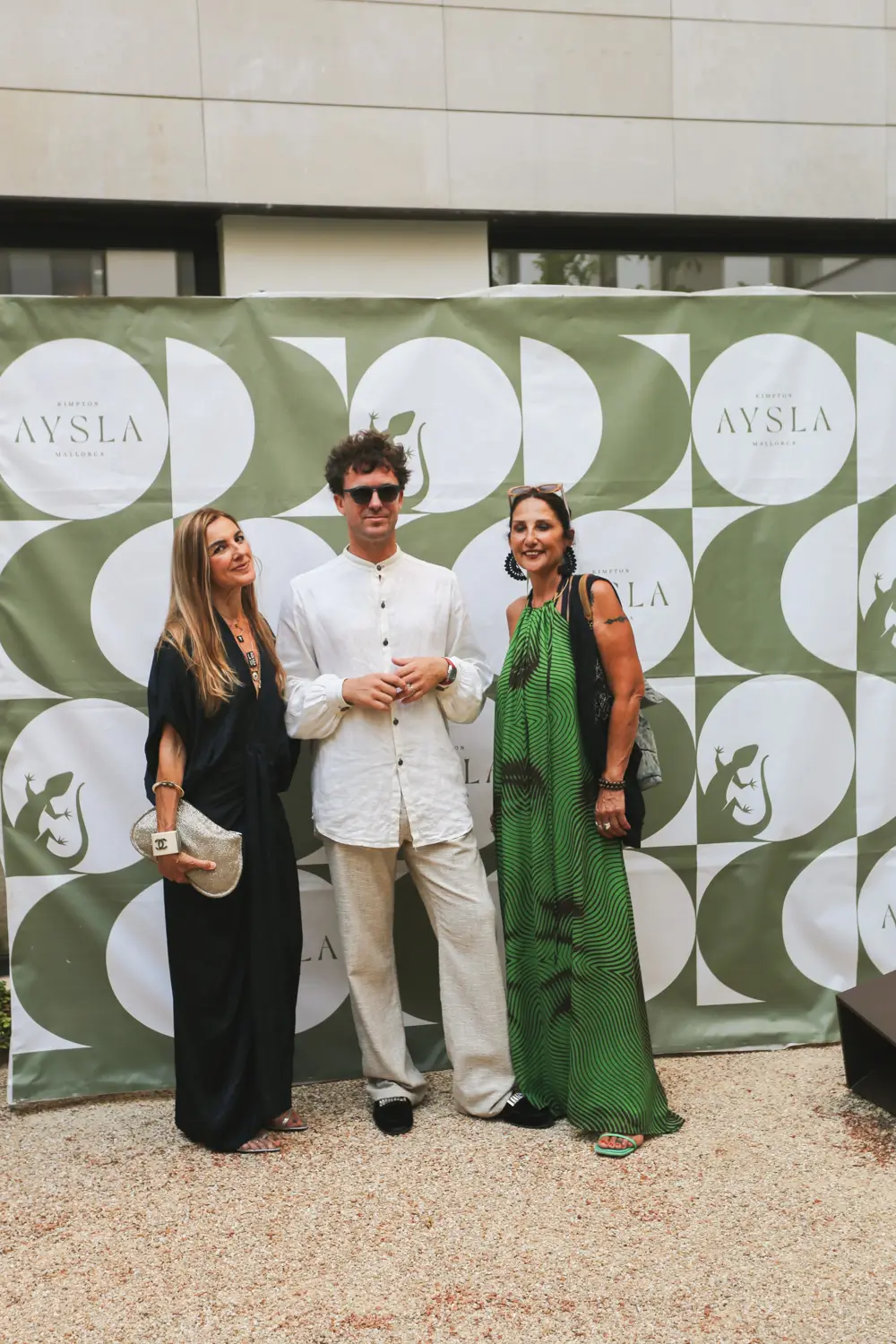 Eva Pe╠ürez ,Aldo Comas , Mari╠üa Ramis