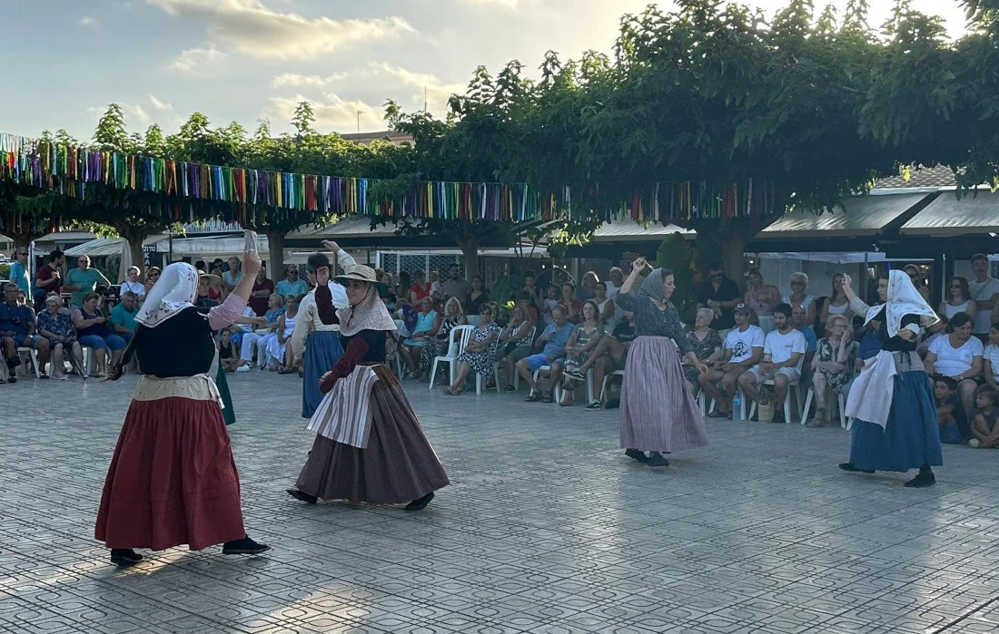 feria marinera y fiestas portocolom 2025