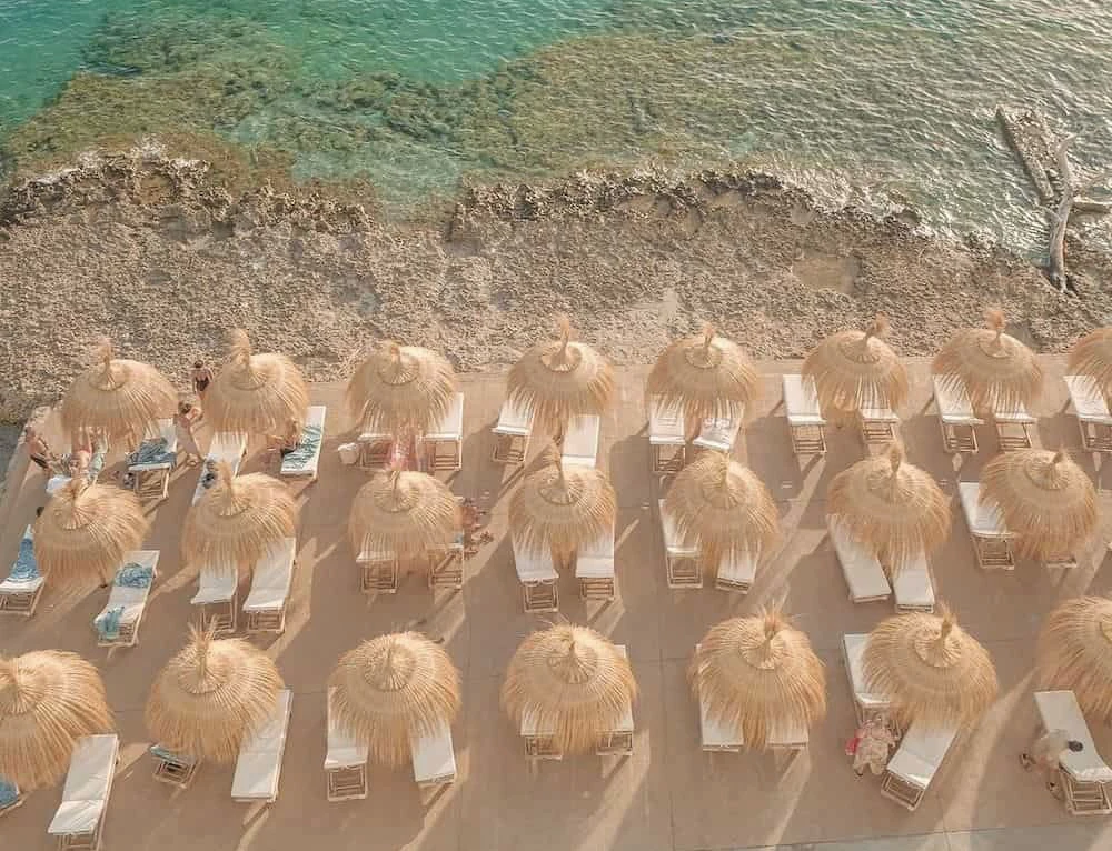 Aqua Beach Club sant elm