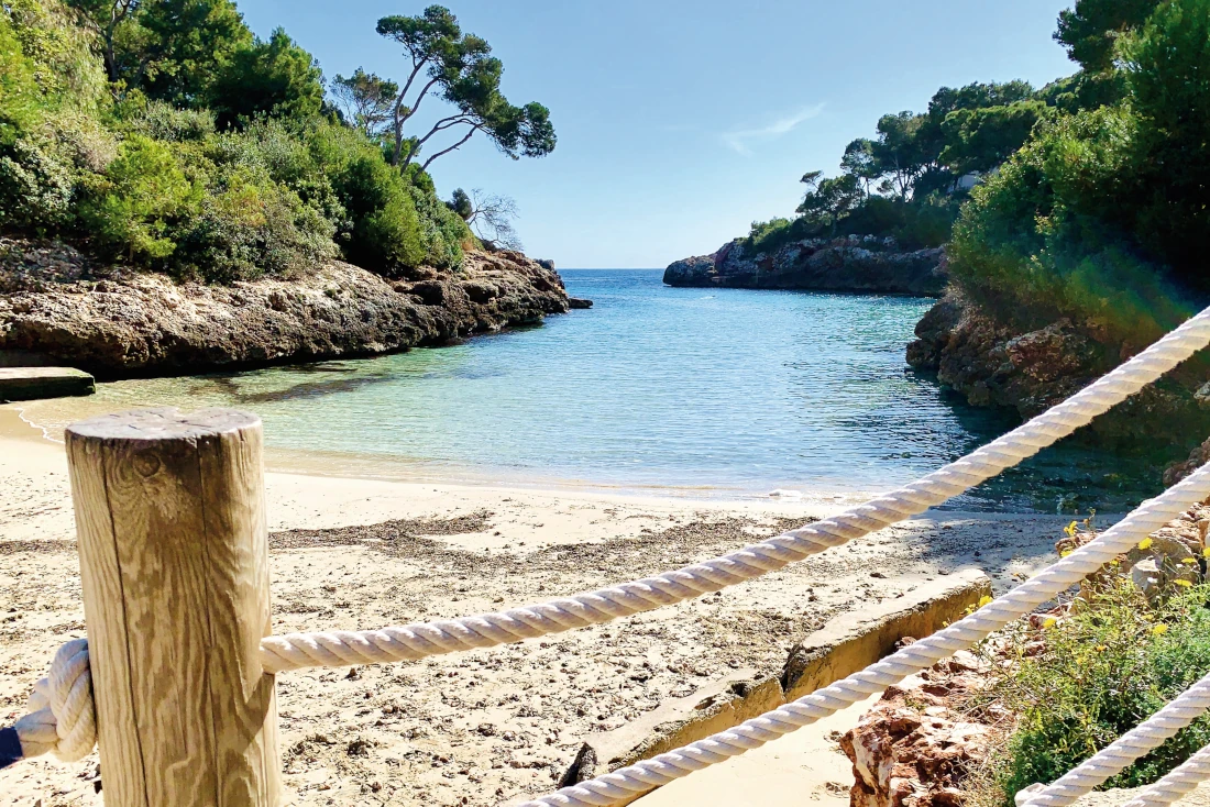 visit santanyí