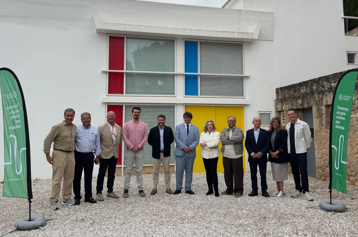 presentación nit solidaria contra el cancer mallorca fundacio miro