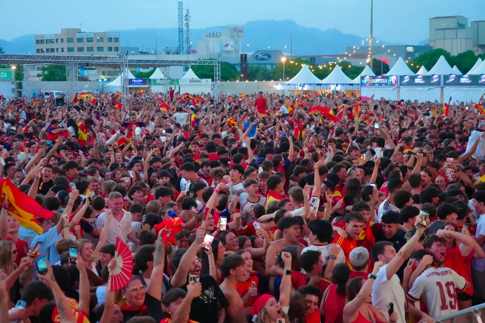 donde ver final mundial mallorca son fusteret